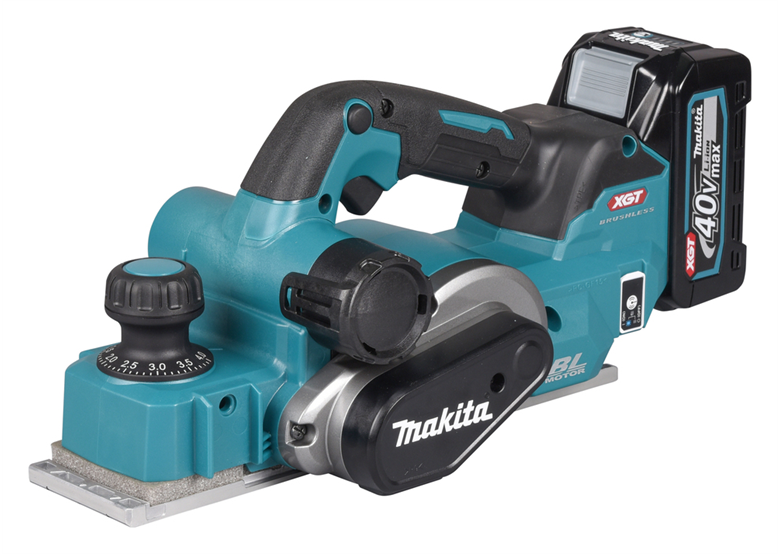 Strug Makita XGT KP001GM202 2x4,0Ah MAKPAC 3